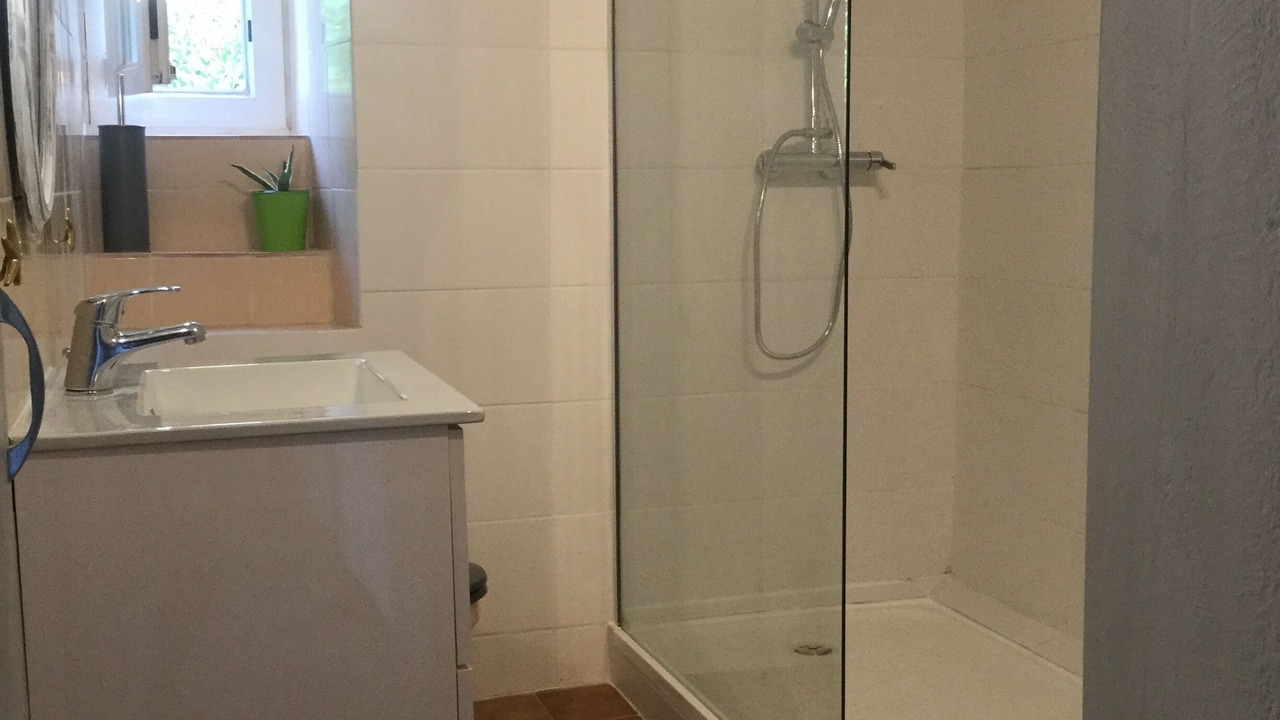 Photo of Bathroom in Castello-di-Rostino