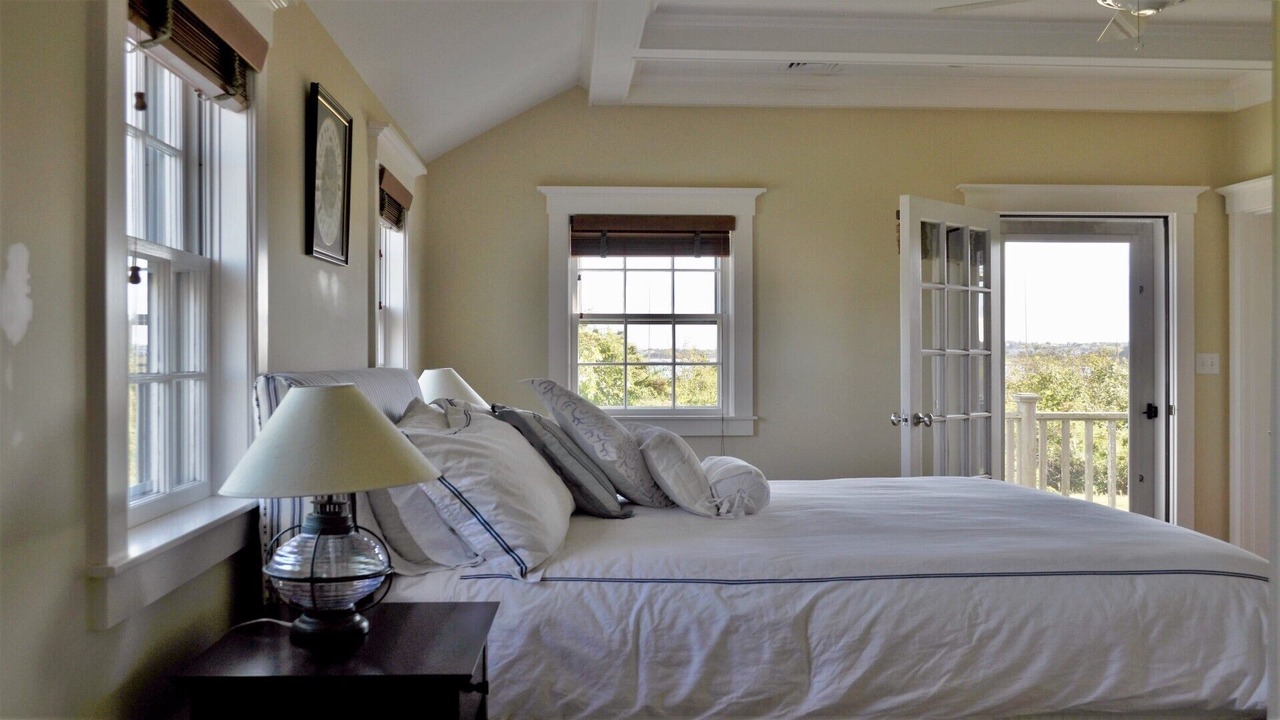 Photo of Others in Nantucket Town