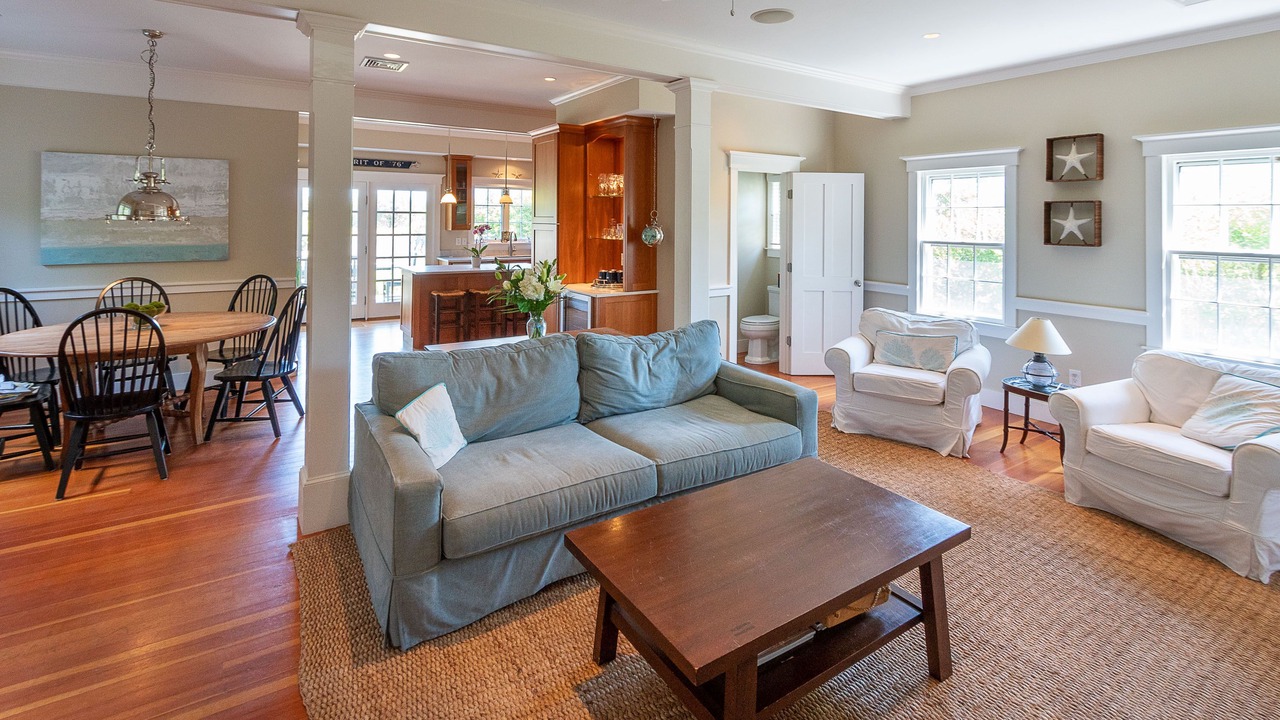 Photo of Livingroom in Nantucket Town