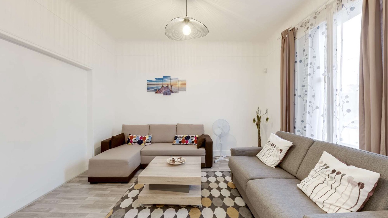 Photo of Livingroom in Aubervilliers