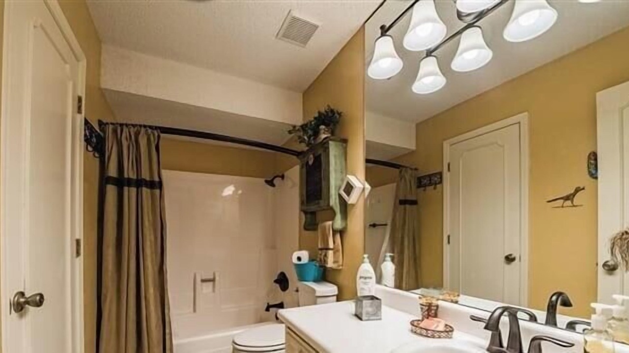 Photo of Bathroom in Ruidoso