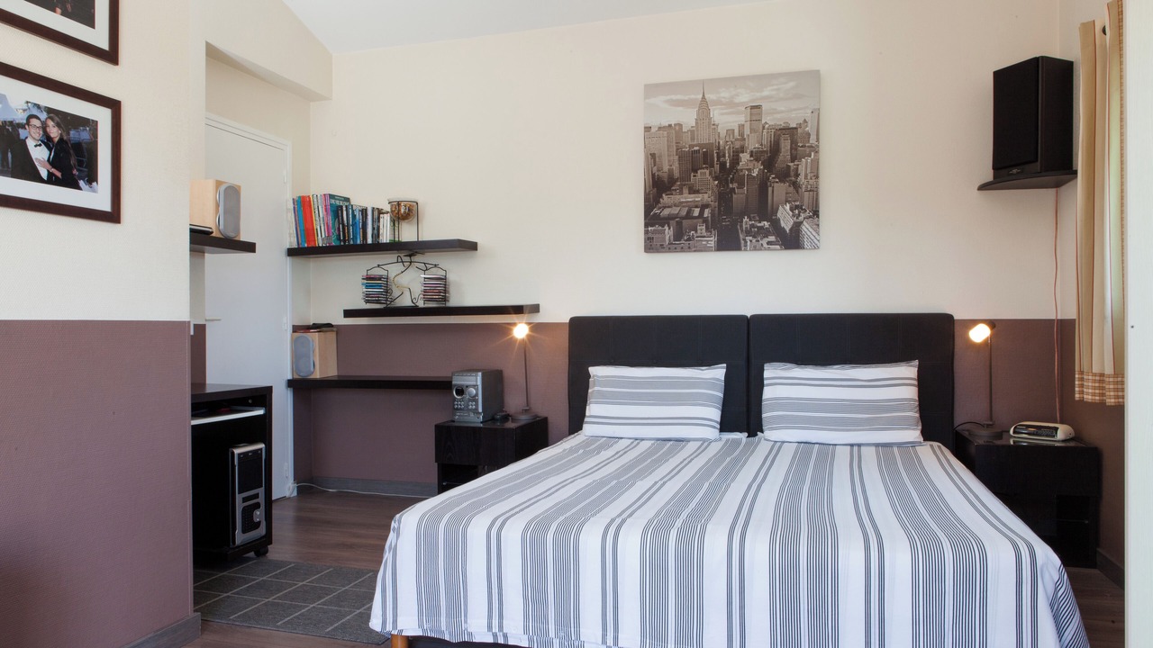 Photo of Bedroom in Vallauris