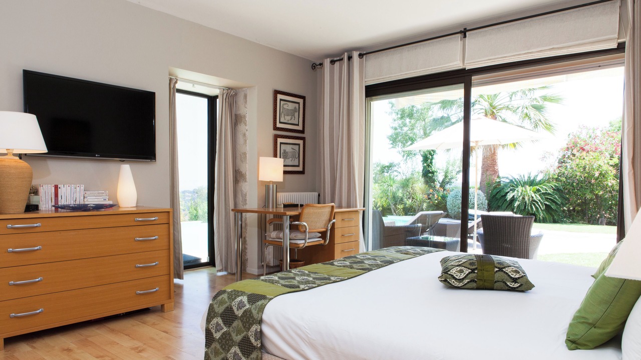 Photo of Bedroom in Vallauris
