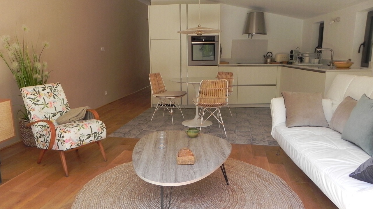 Photo of Livingroom in Malaucene