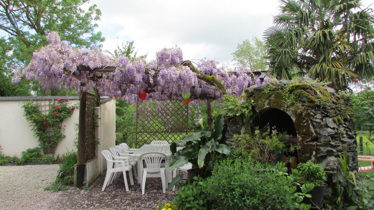 Photo of Outdoor in Denee