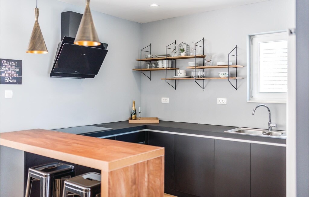 Photo of Kitchen in Zaton