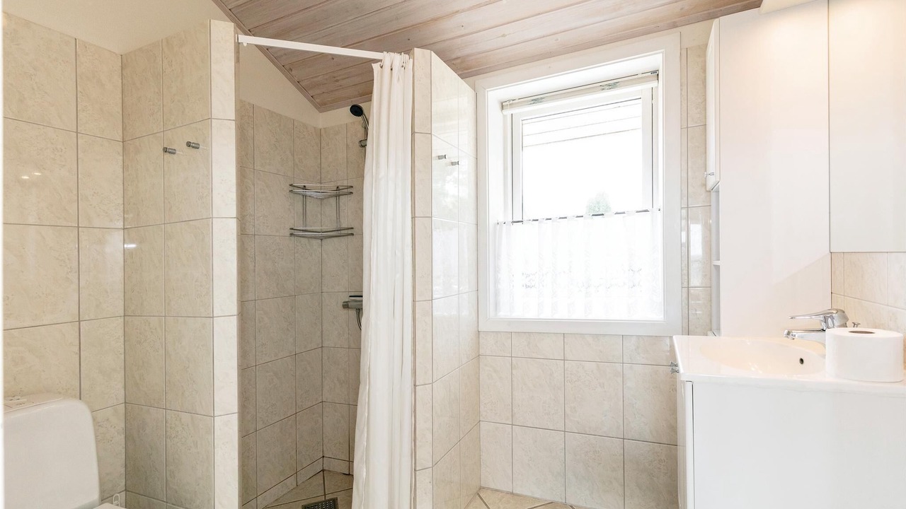 Photo of Bathroom in Ronne