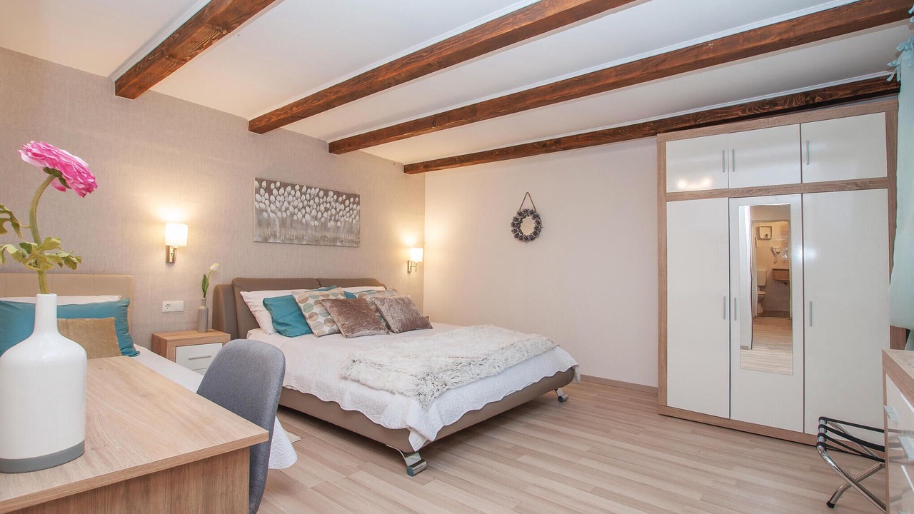 Photo of Bedroom in Unesic