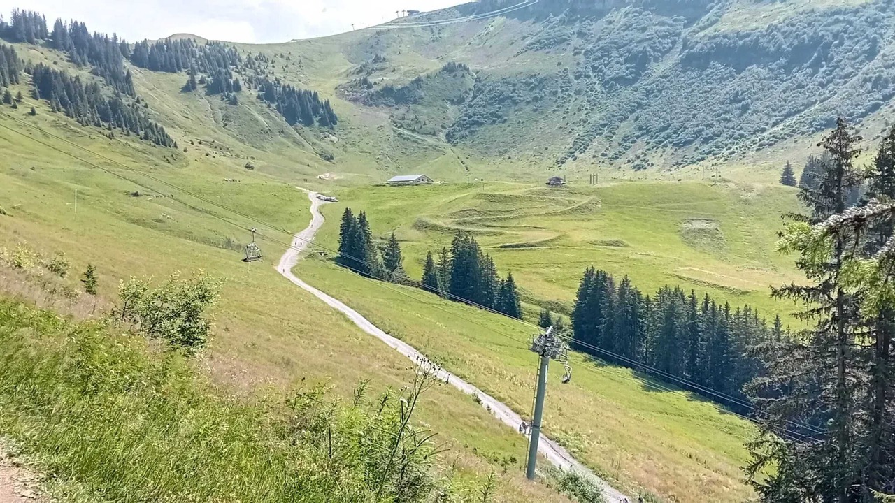 Photo of Others in Les Carroz-d'Araches