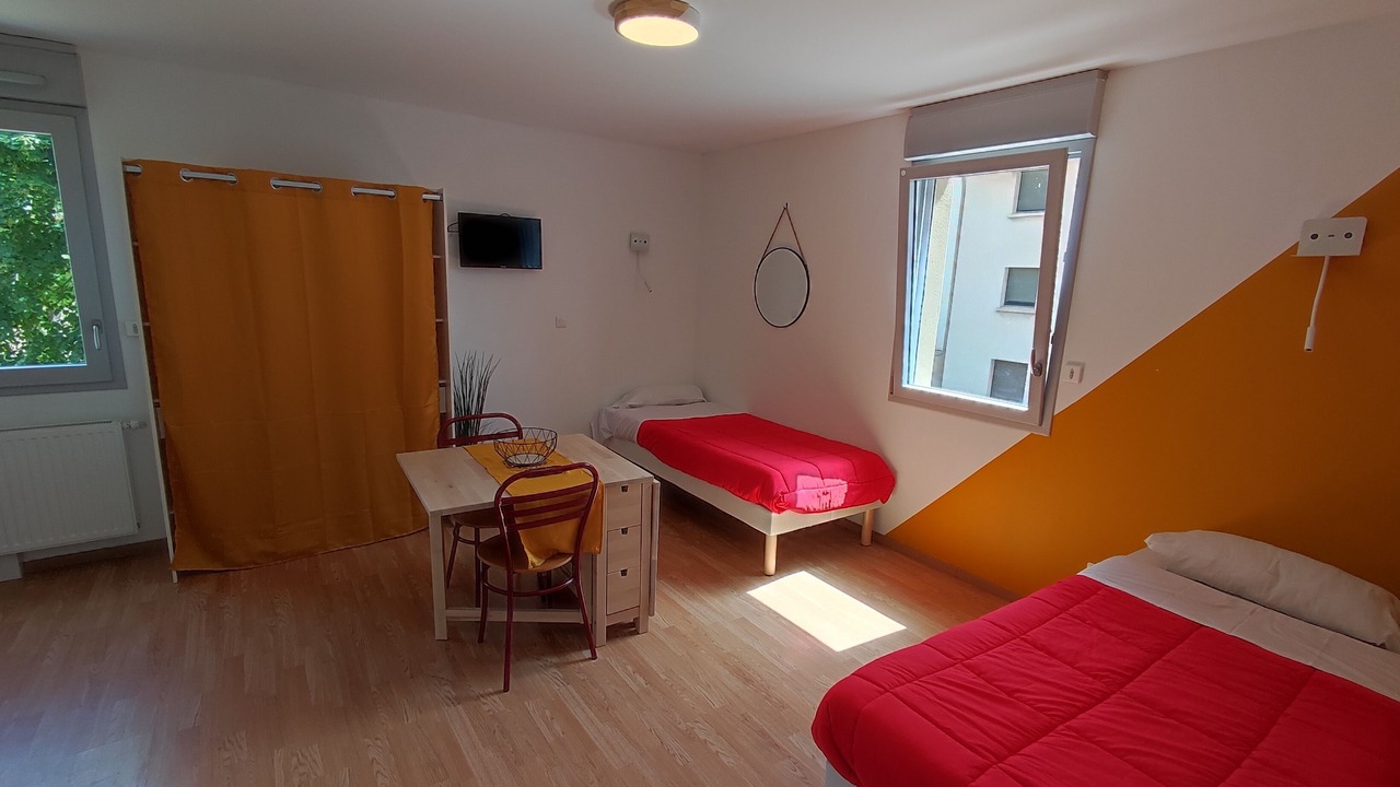 Photo of Bedroom in Saint-Affrique