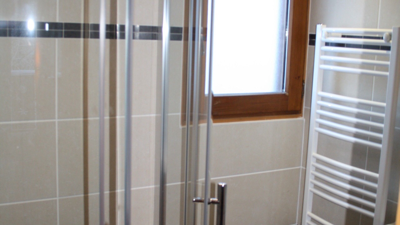 Photo of Bathroom in Les Carroz-d'Araches