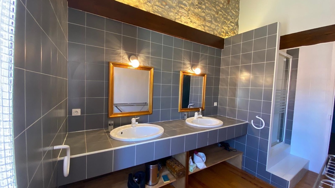 Photo of Bathroom in Laroque-des-Alberes