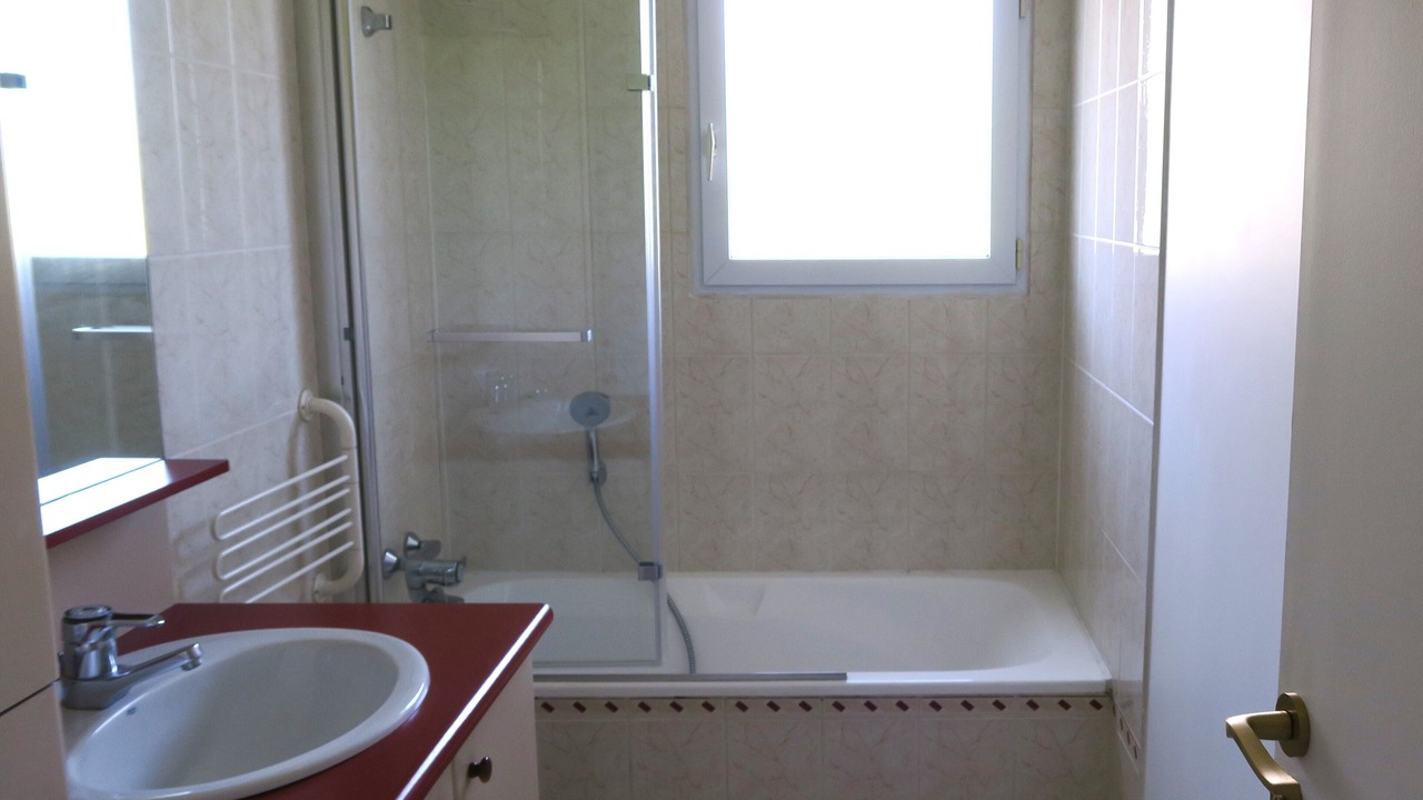 Photo of Bathroom in Pornic