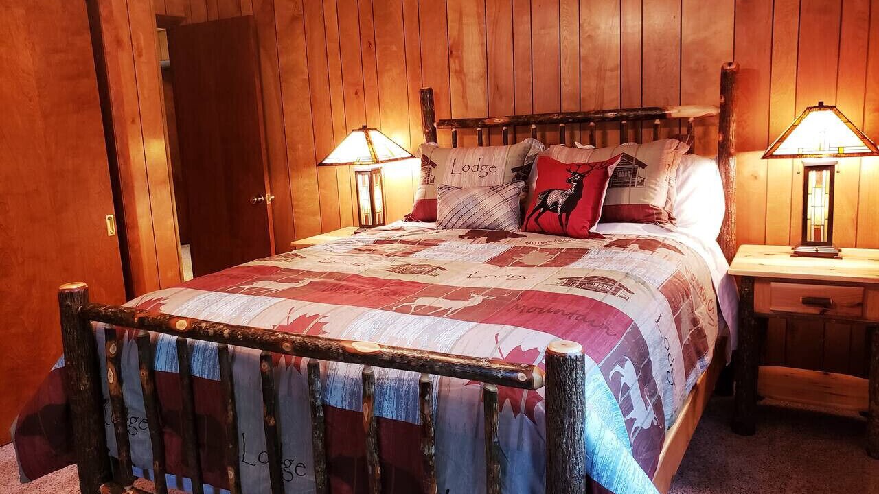 Photo of Bedroom in Conover