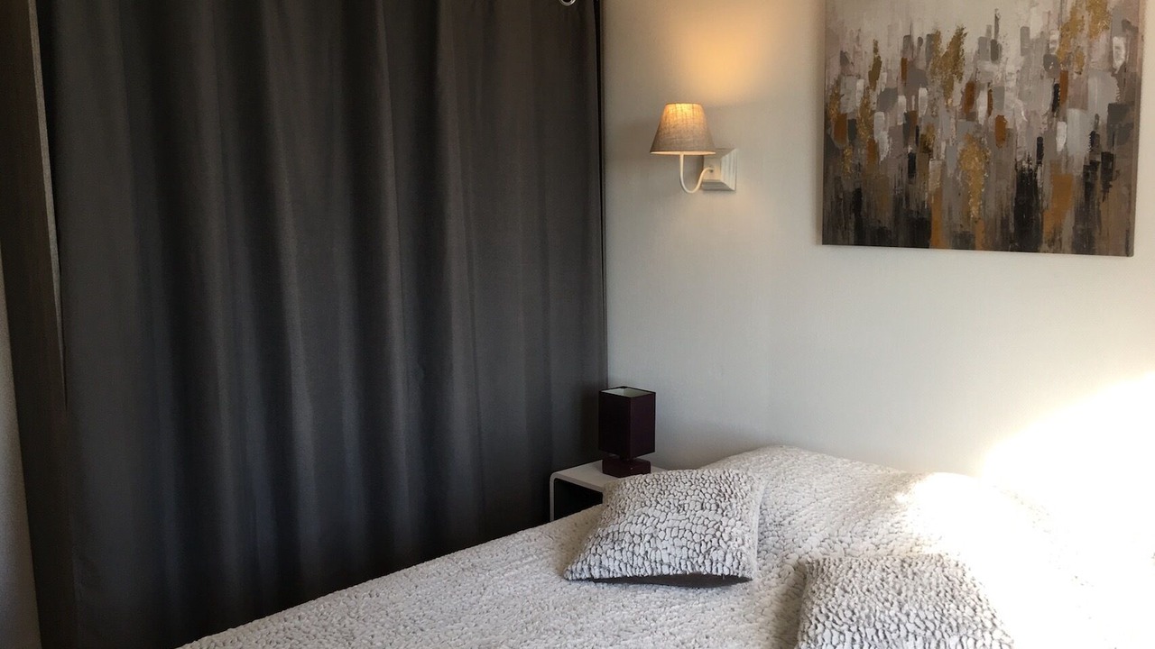 Photo of Bedroom in Lezignan-Corbieres