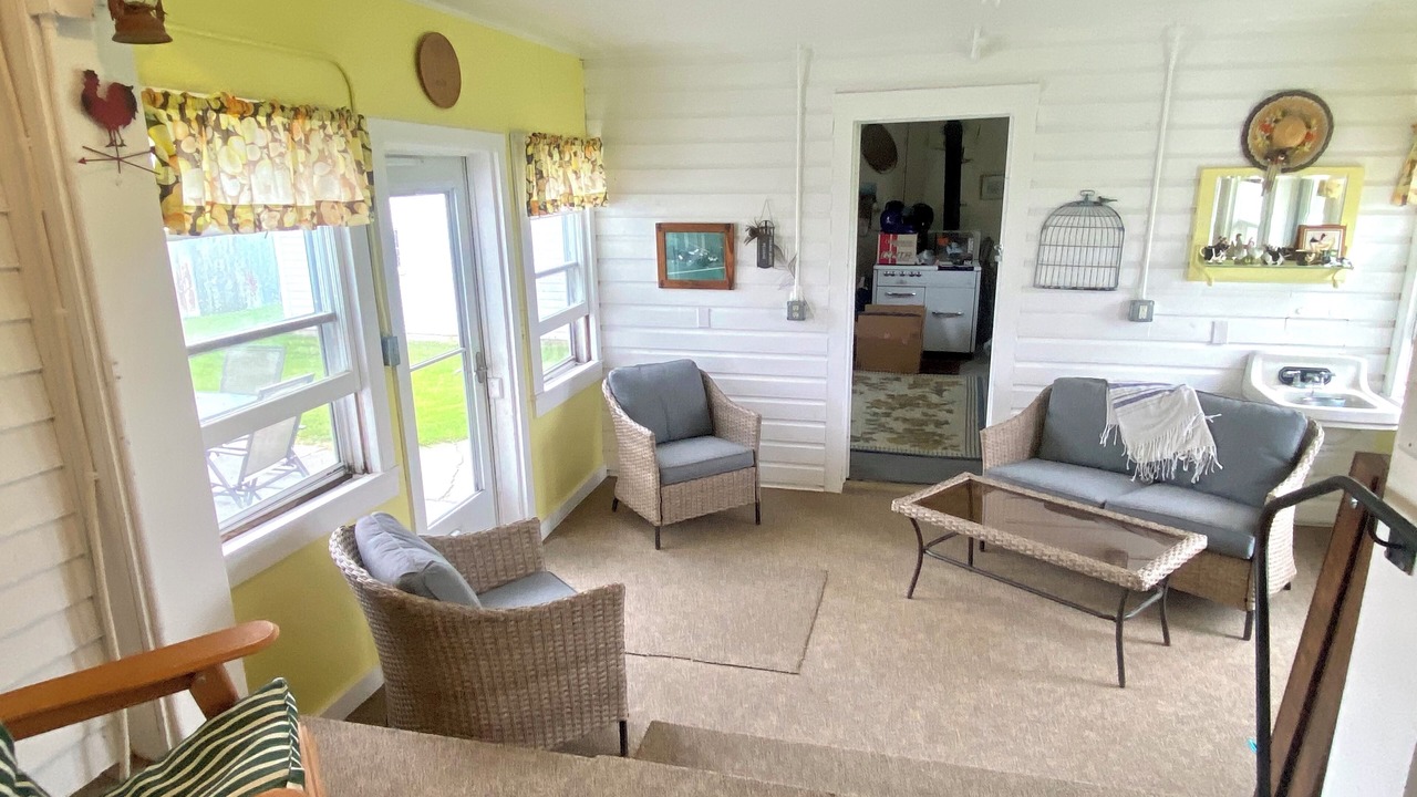 Photo of Livingroom in Peterson