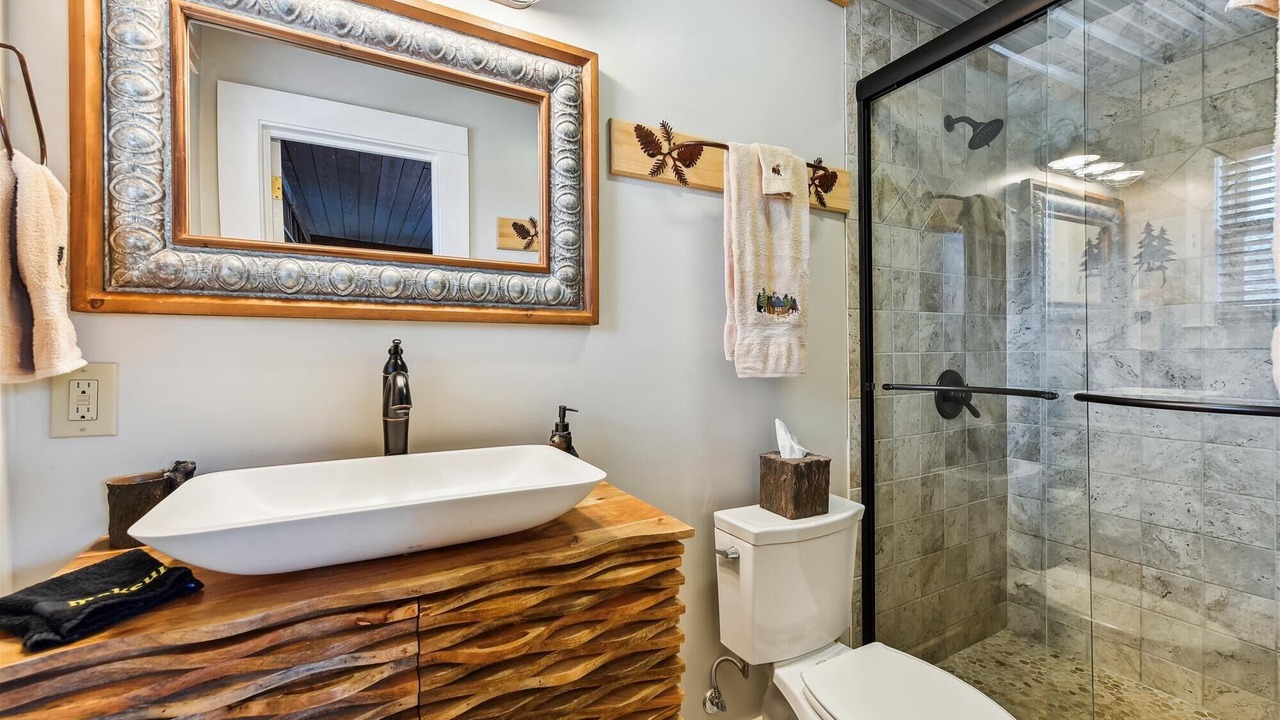 Photo of Bathroom in Blowing Rock