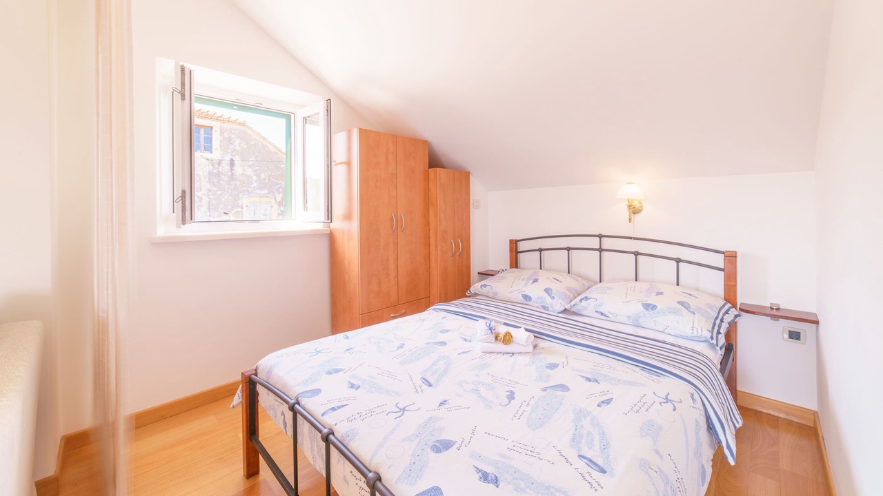 Photo of Bedroom in Sumartin