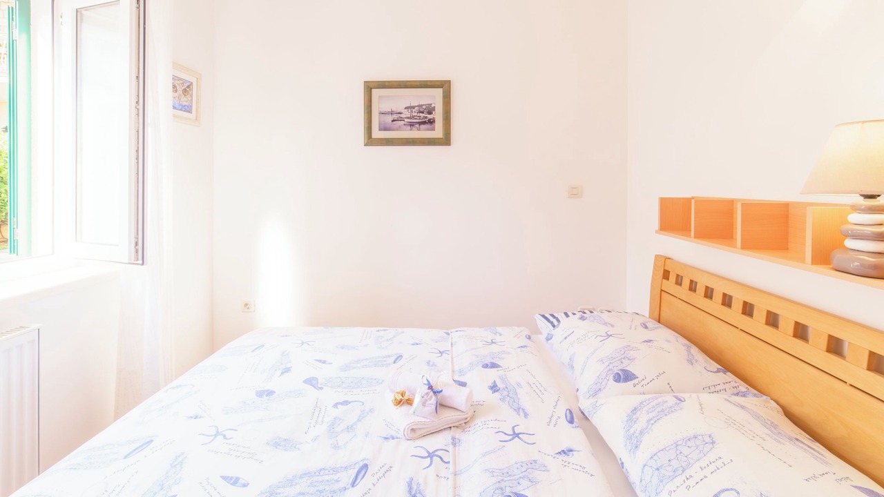Photo of Bedroom in Sumartin