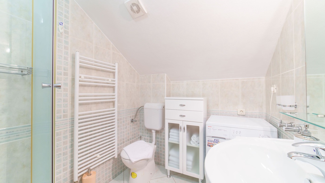 Photo of Bathroom in Sumartin