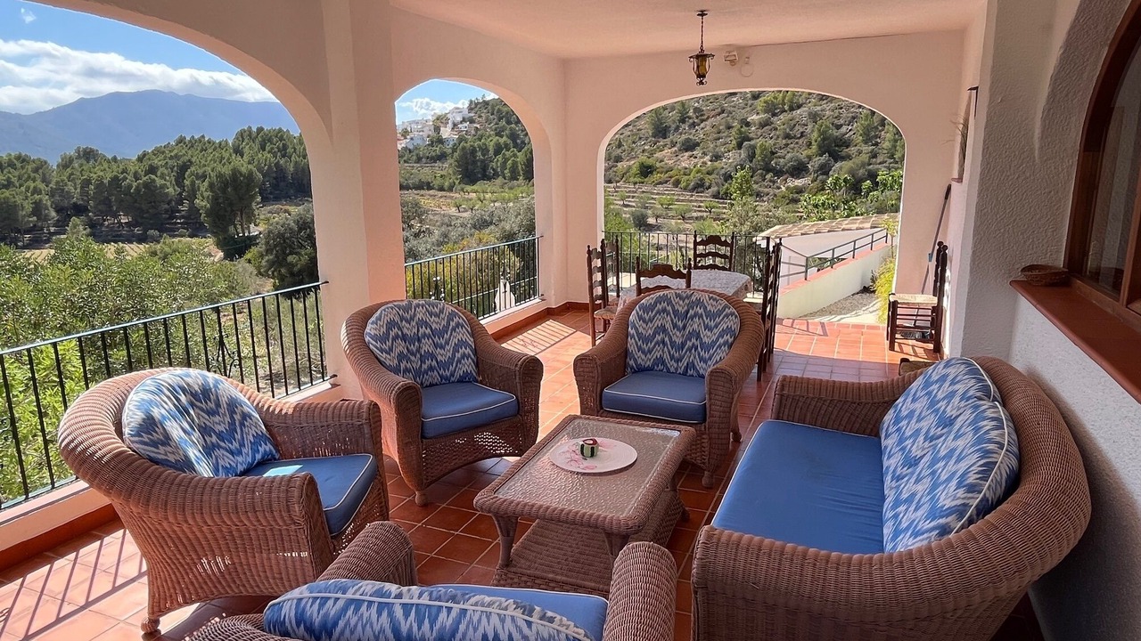 Photo of Patio Balcony in Jalon