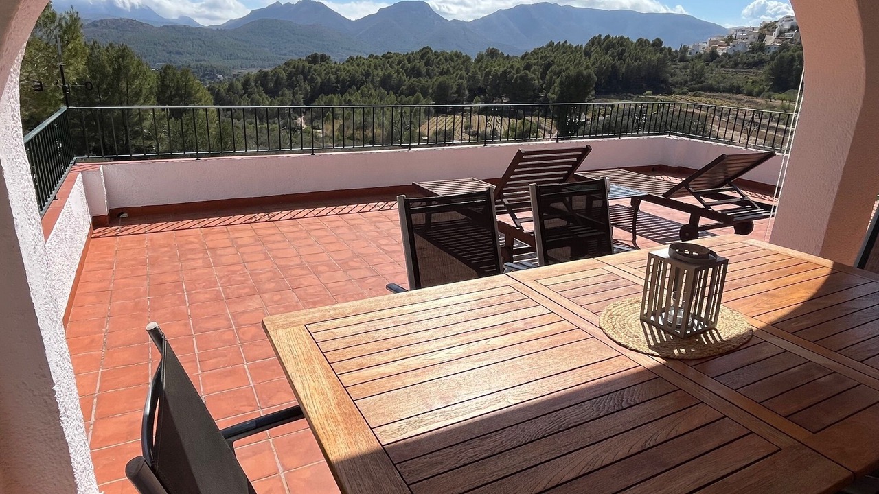Photo of Outdoor in Jalon