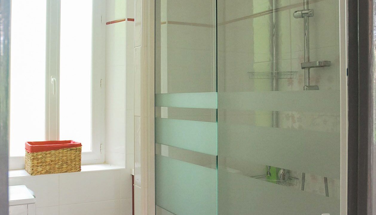 Photo of Bathroom in Uzes