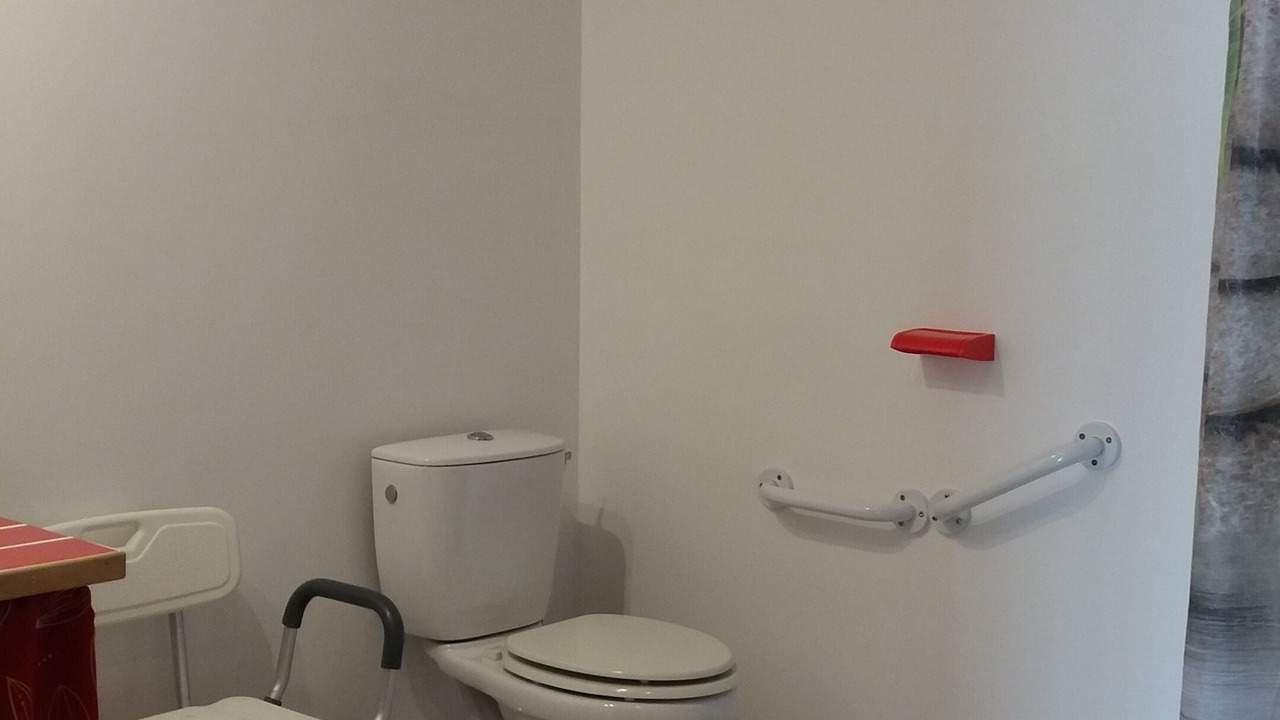 Photo of Bathroom in Avesnes-en-Val