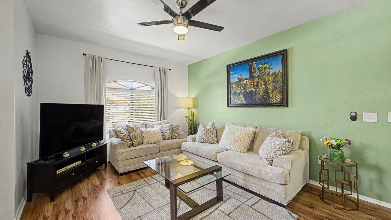 Photo of Livingroom in Maryvale
