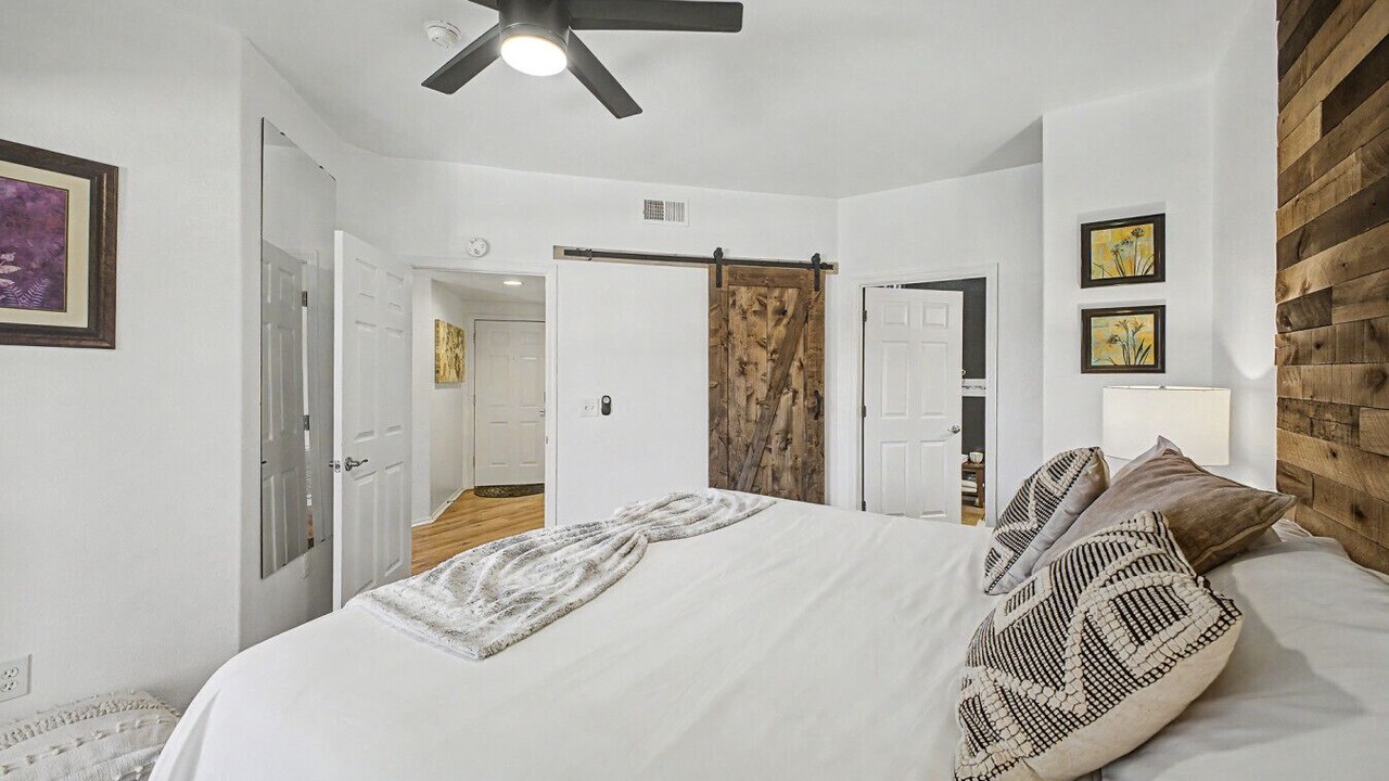 Photo of Bedroom in Maryvale