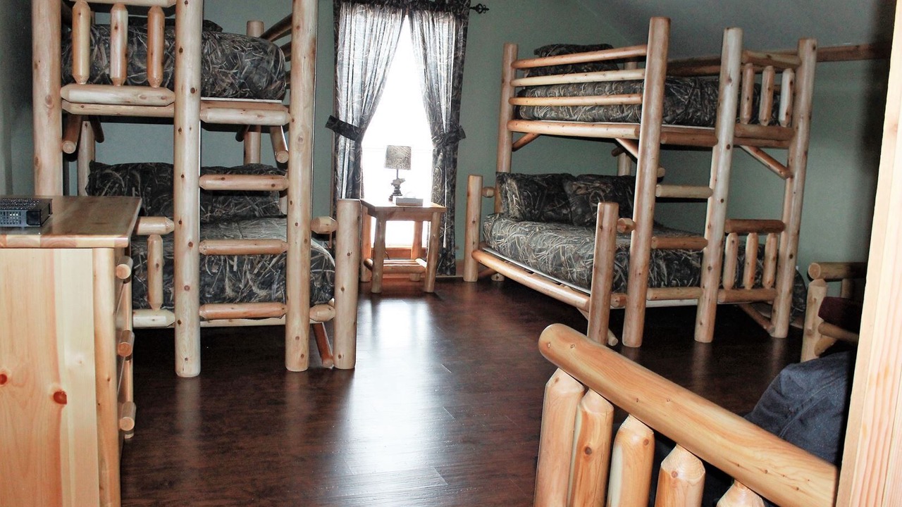 Photo of Bedroom in Lafitte