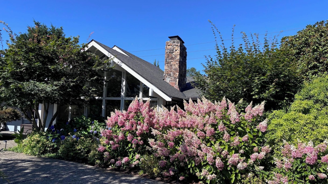 Photo of Outdoor in Clyde Hill
