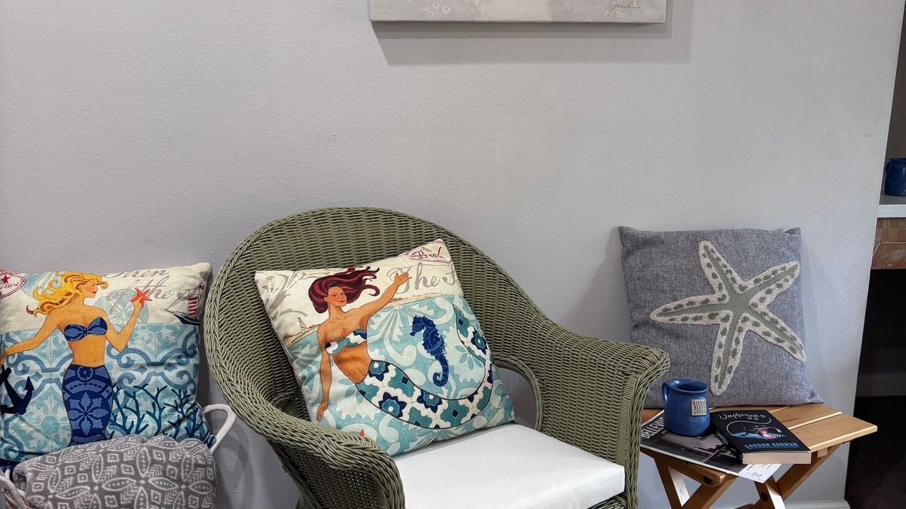Photo of Bedroom in Clyde Hill
