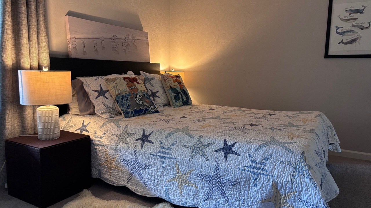 Photo of Bedroom in Clyde Hill