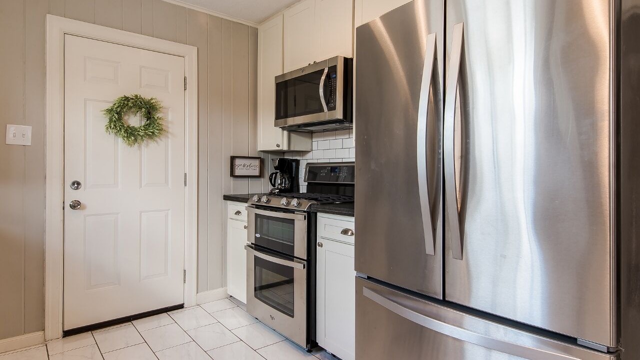 Photo of Kitchen in College Hills Estates