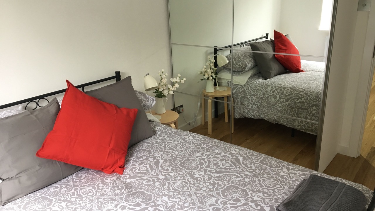 Photo of Bedroom in Queen's Park