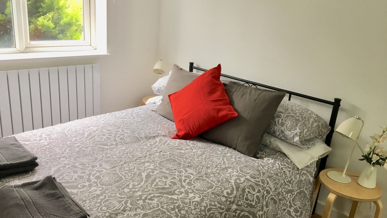 Photo of Bedroom in Queen's Park