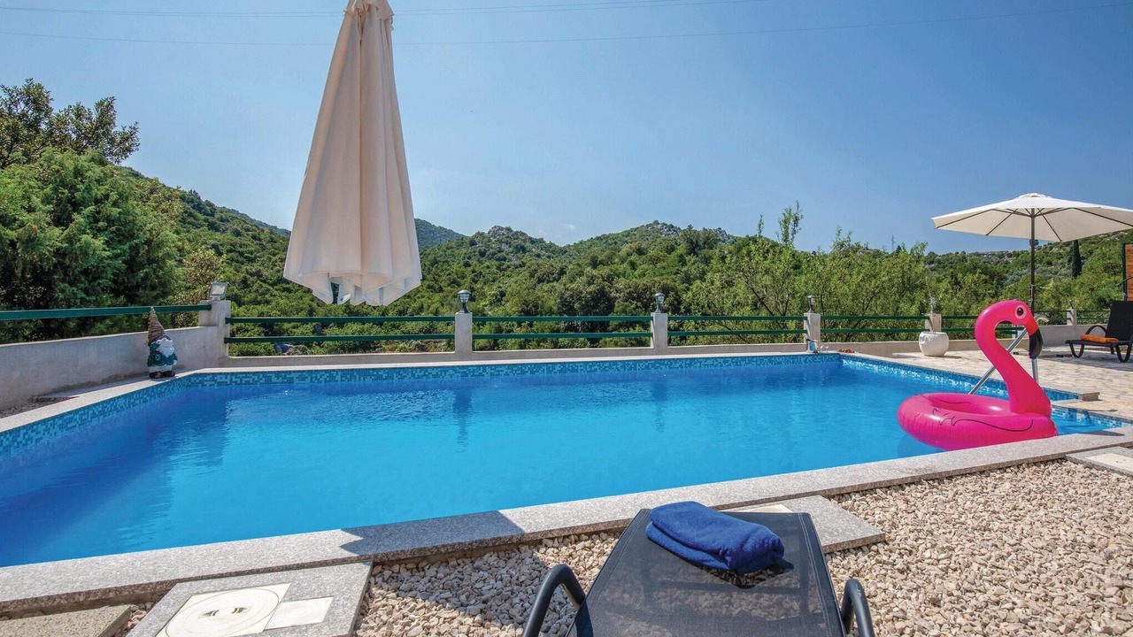 Photo of Outdoor in Ploce