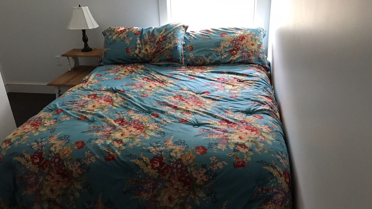 Photo of Bedroom in Salsbury Cove