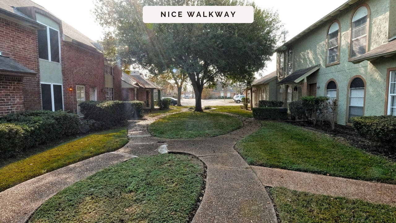 Photo of Outdoor in Clodine