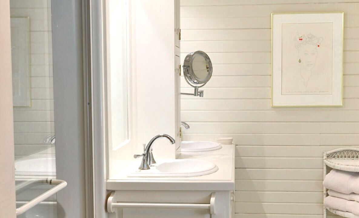 Photo of Bathroom in North Hatley