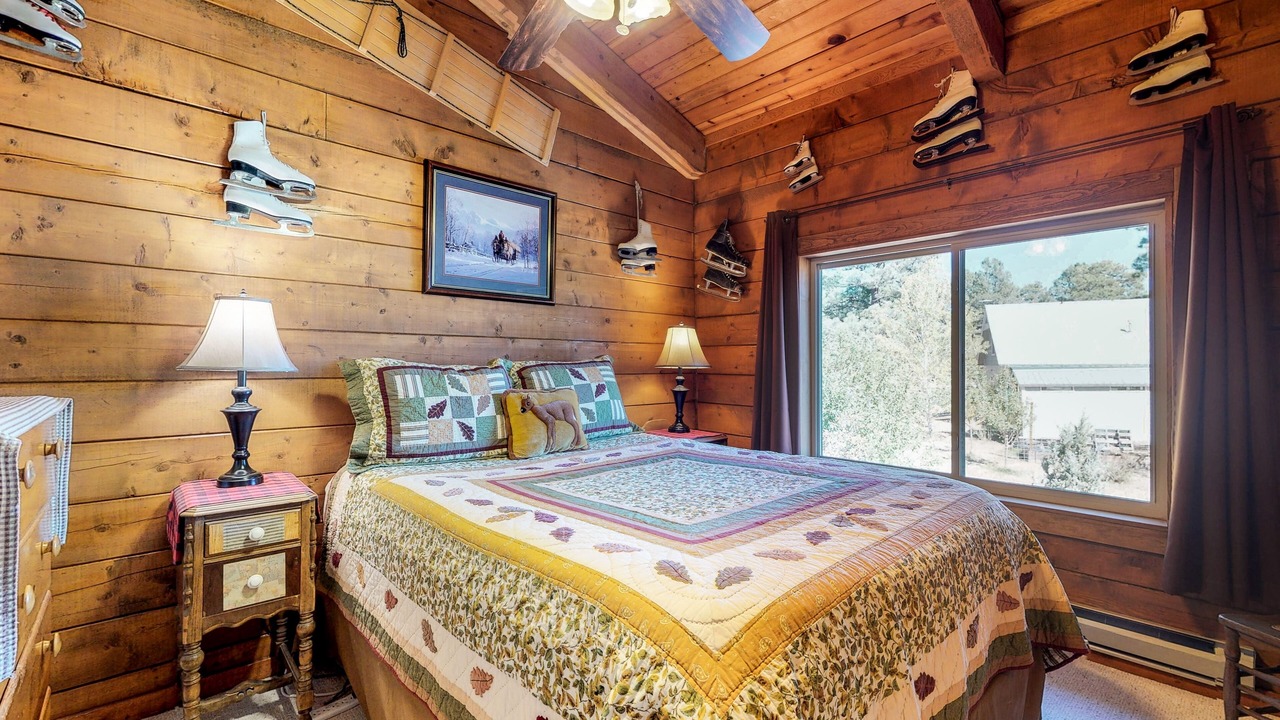 Photo of Bedroom in Pagosa Springs