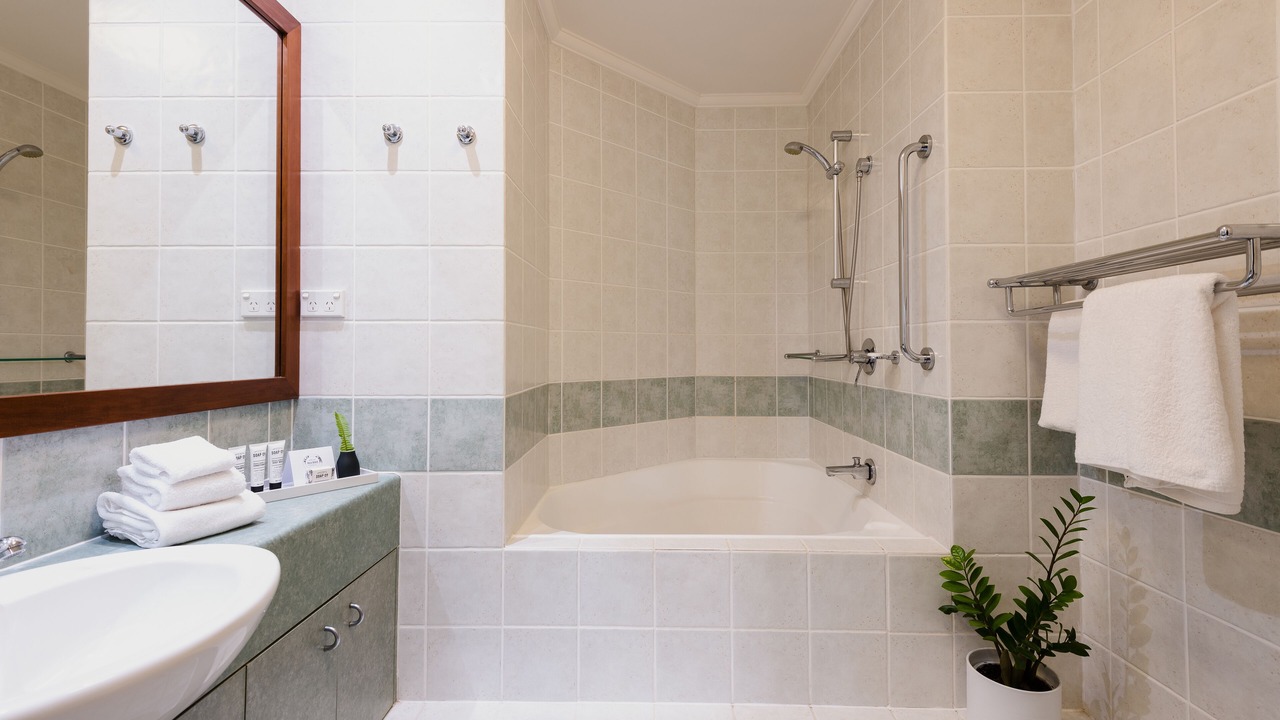 Photo of Bathroom in Clifton Beach