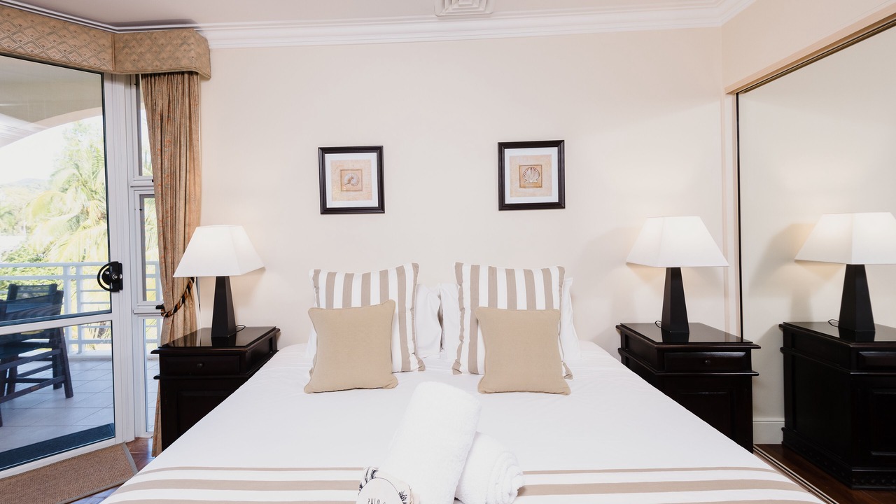 Photo of Bedroom in Clifton Beach