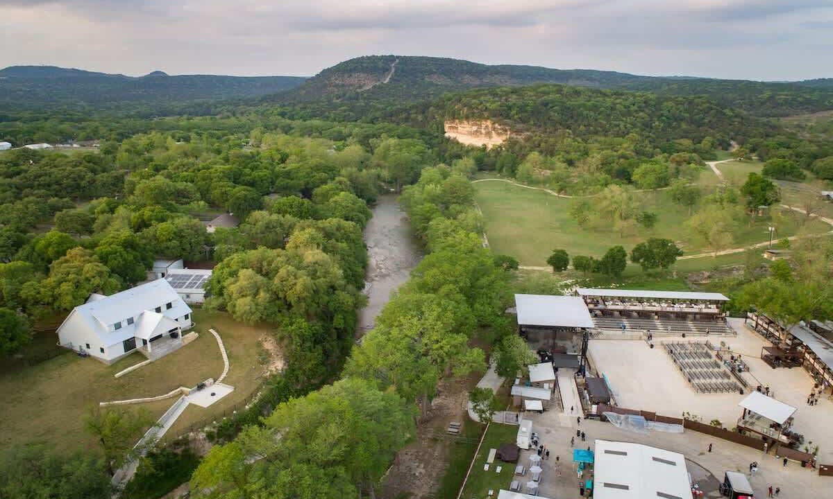 Photo of Outdoor in Canyon Lake