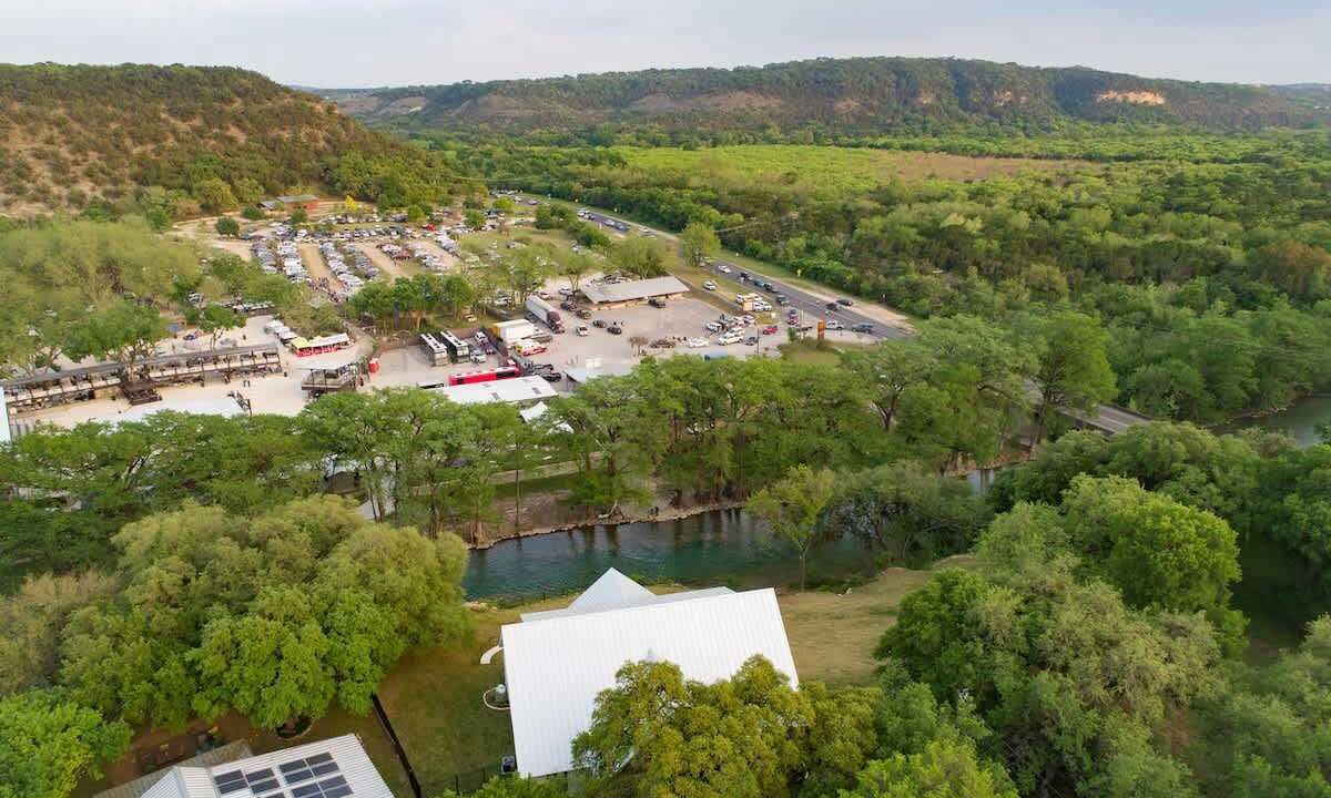 Photo of Outdoor in Canyon Lake