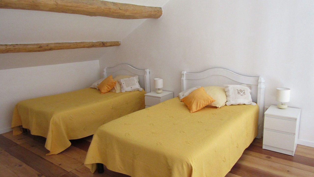 Photo of Bedroom in Loriol-du-Comtat