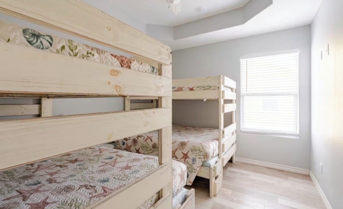 Photo of Bedroom in Port Bolivar