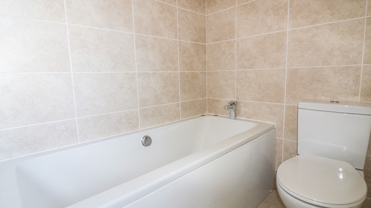 Photo of Bathroom in Crantock
