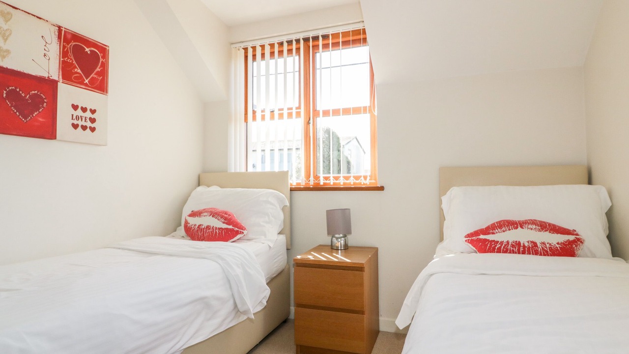 Photo of Bedroom in Crantock